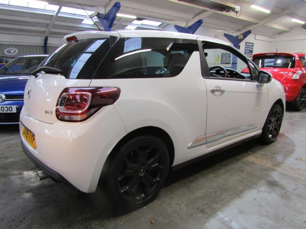 16 16 Citroen DS3 D-Style Puretech - Image 4 of 23