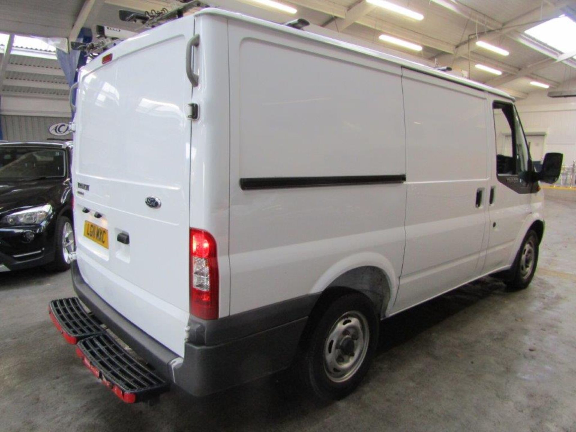 11 11 Ford Transit 85 T300S FWD - Image 4 of 22