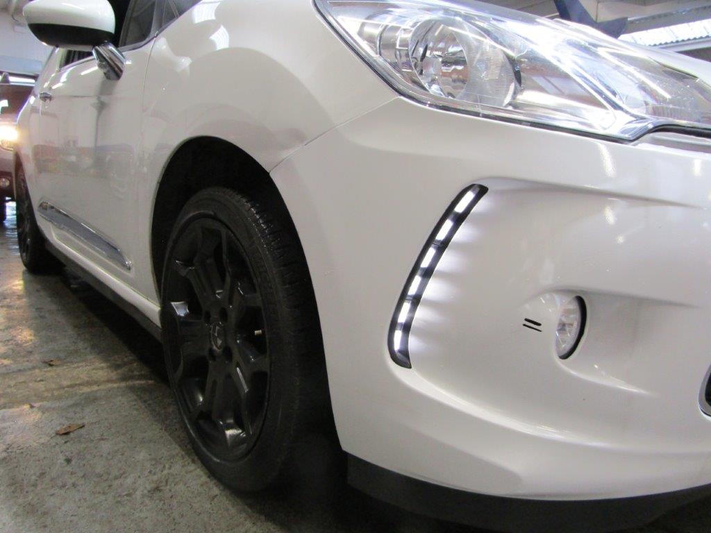 16 16 Citroen DS3 D-Style Puretech - Image 19 of 23