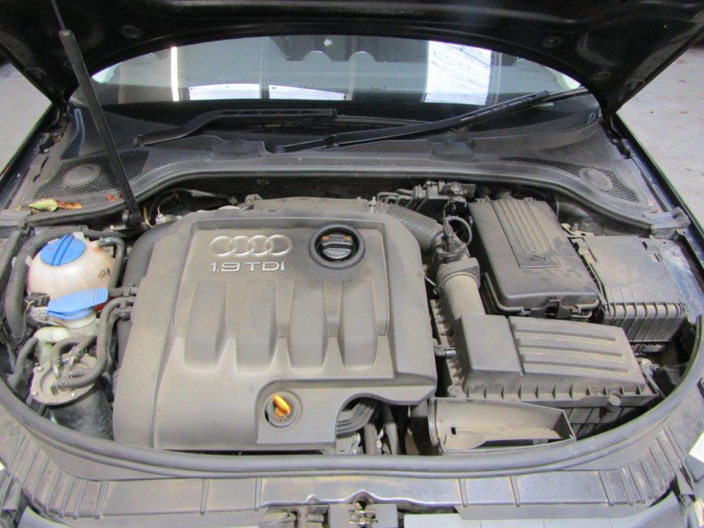 58 09 Audi A3 SE 104 TDI - Image 7 of 22