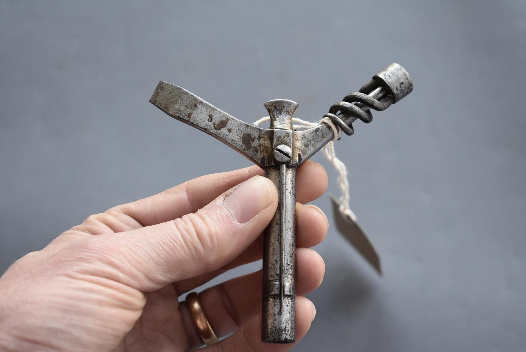 A VICTORIAN PERCUSSION ENFIELD PRIVATE'S COMBINATION TOOL, turnscrew, pricker, nipple key, oil - Image 3 of 5