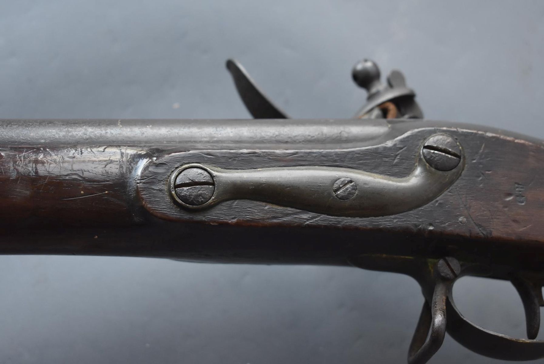 A VERY RARE .750 CALIBRE NEW LAND PATTERN FLINTLOCK MUSKET, 42inch sighted barrel, flat lock stamped - Image 22 of 26