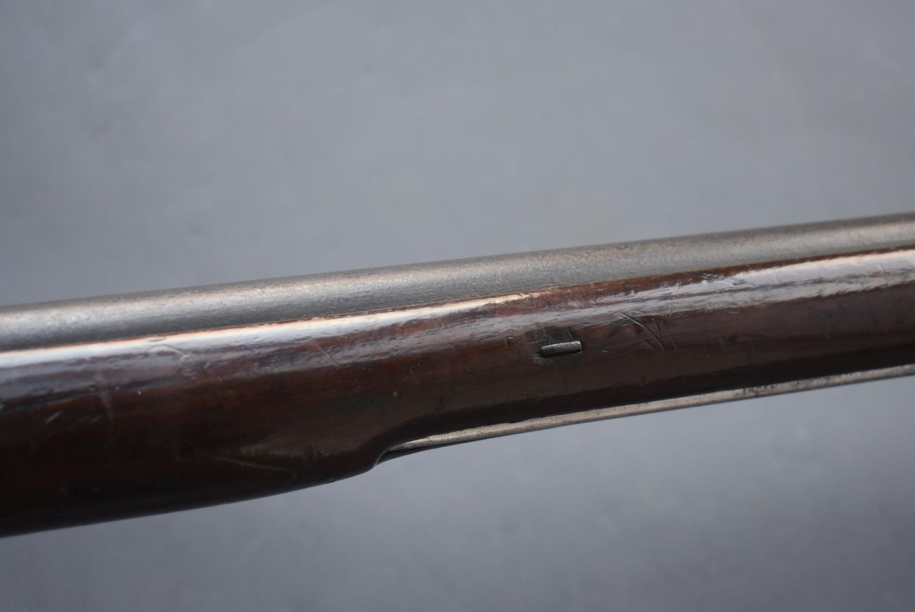 A VERY RARE .750 CALIBRE NEW LAND PATTERN FLINTLOCK MUSKET, 42inch sighted barrel, flat lock stamped - Image 10 of 26