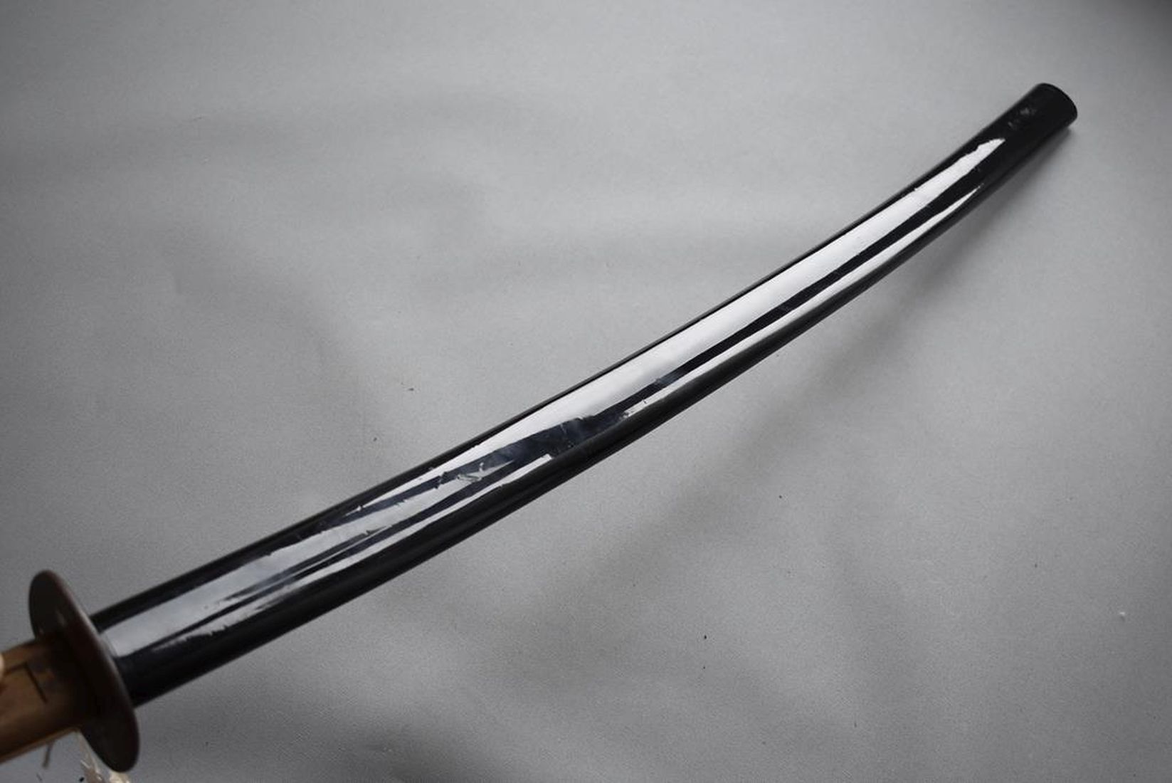 A KATANA, 71.2cm Shinto blade with one mekugi-ana, signed Bishu Osafune Chikakage, midare hamon, - Image 15 of 15