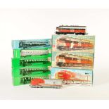 Märklin, Triebwagen 3062, 4062, 4060 + 5 Wagen