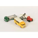 Dinky Toys + Dinky Supertoys, 2x Simca Cargo + Multibenne Unic