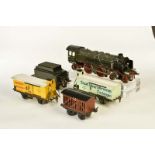 Märklin, Lok CER 65/13021 mit Tender + 3 Güterwagen