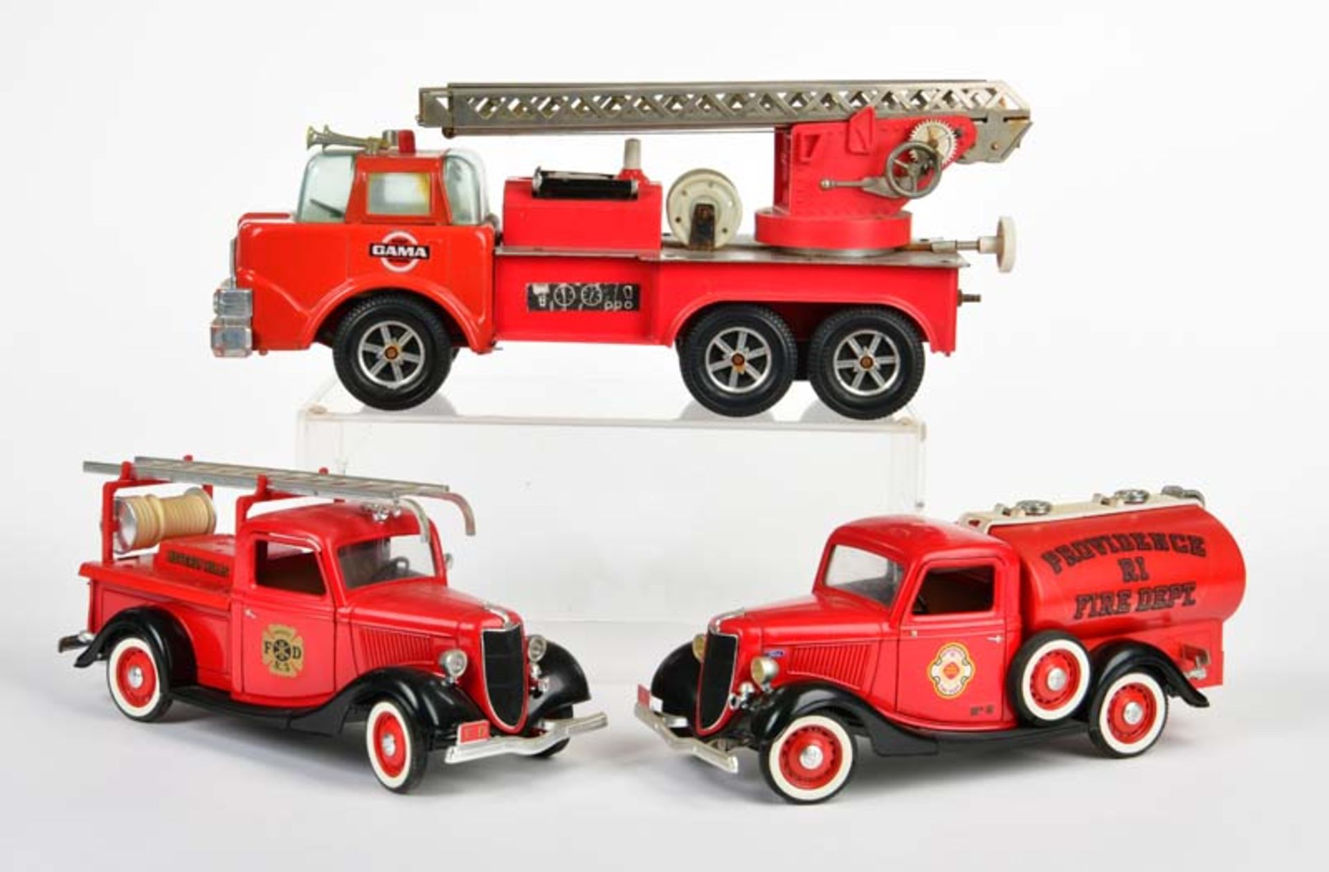 Gama/Solido, 3x fire engine, 26-36 cm, C 1-/2-