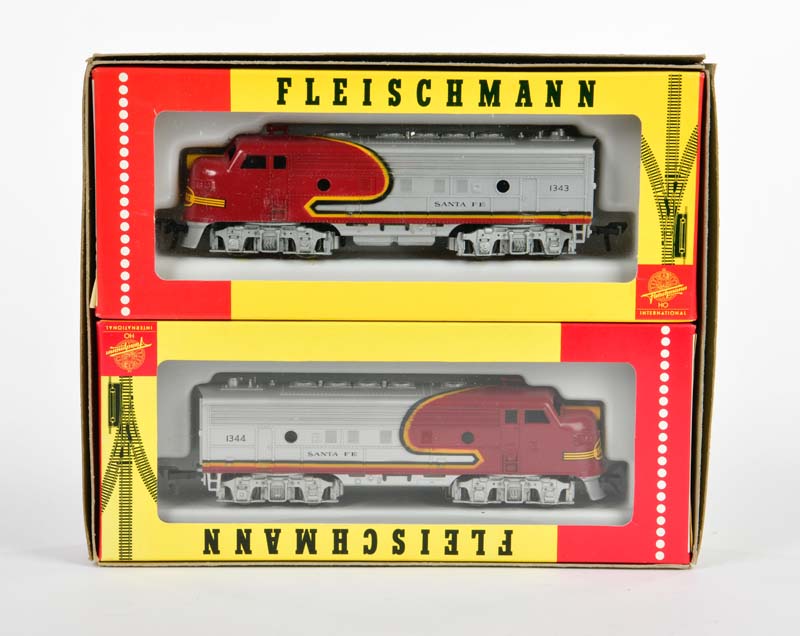 Fleischmann, Diesel loco Santa Fe 1342/2, W.-Germany, gauge H0, as new, box