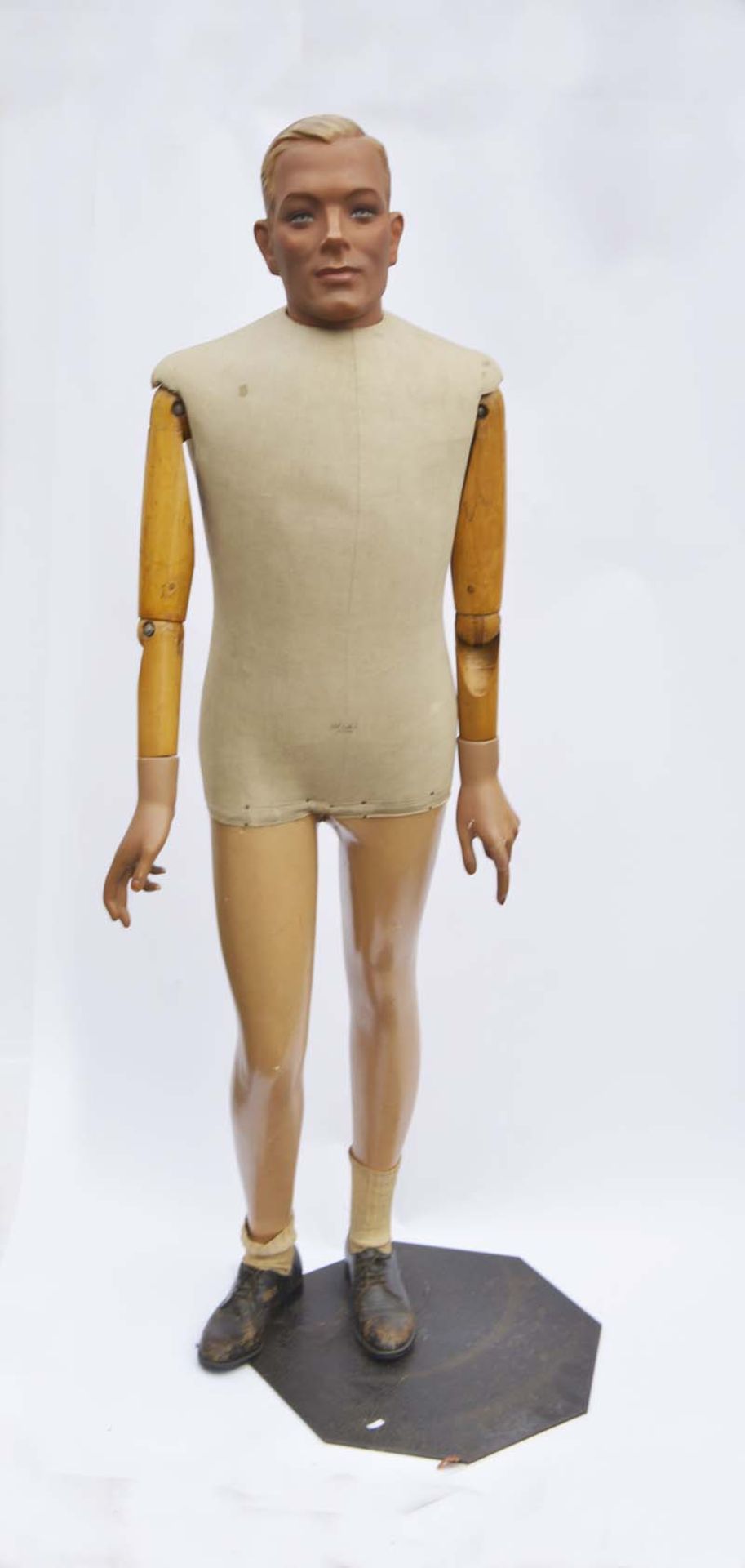 Mannequin, 180 cm, Siegel Paris, wooden arms, articulated limbs, head removable, two fingers