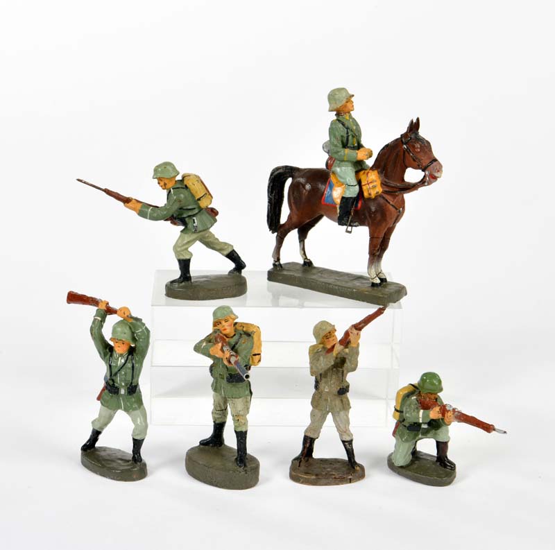 Elastolin a.o., bundle of soldiers, Germany pw, 7,5 cm, composite, part. paint d., C 1-3
