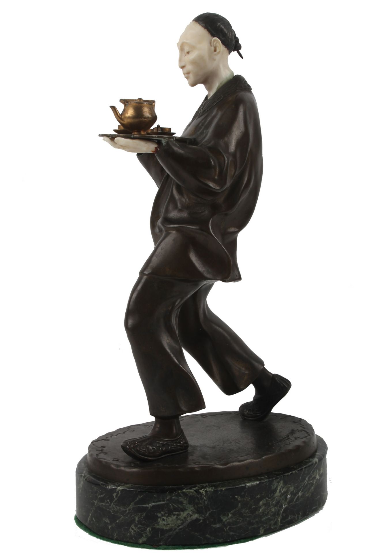 Otto Hoffmann (1885-1915) Bronze Chinese mit Teetablett, bronze chinese with tea tray, - Image 4 of 6