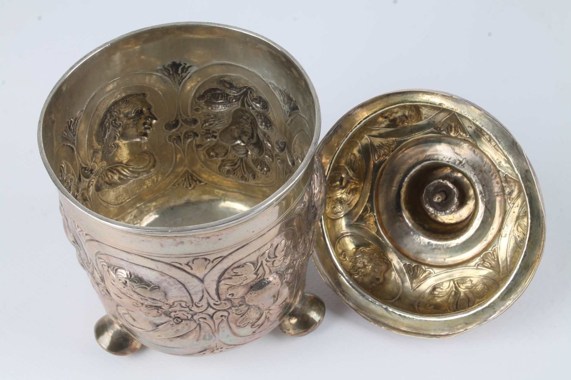 Nürnberg 18. Jahrhundert Silber Kugelfuß Deckelpokal, silver goblet 18th century, - Image 8 of 9