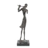 Bronze Figur Flötenspielerin, flautist,