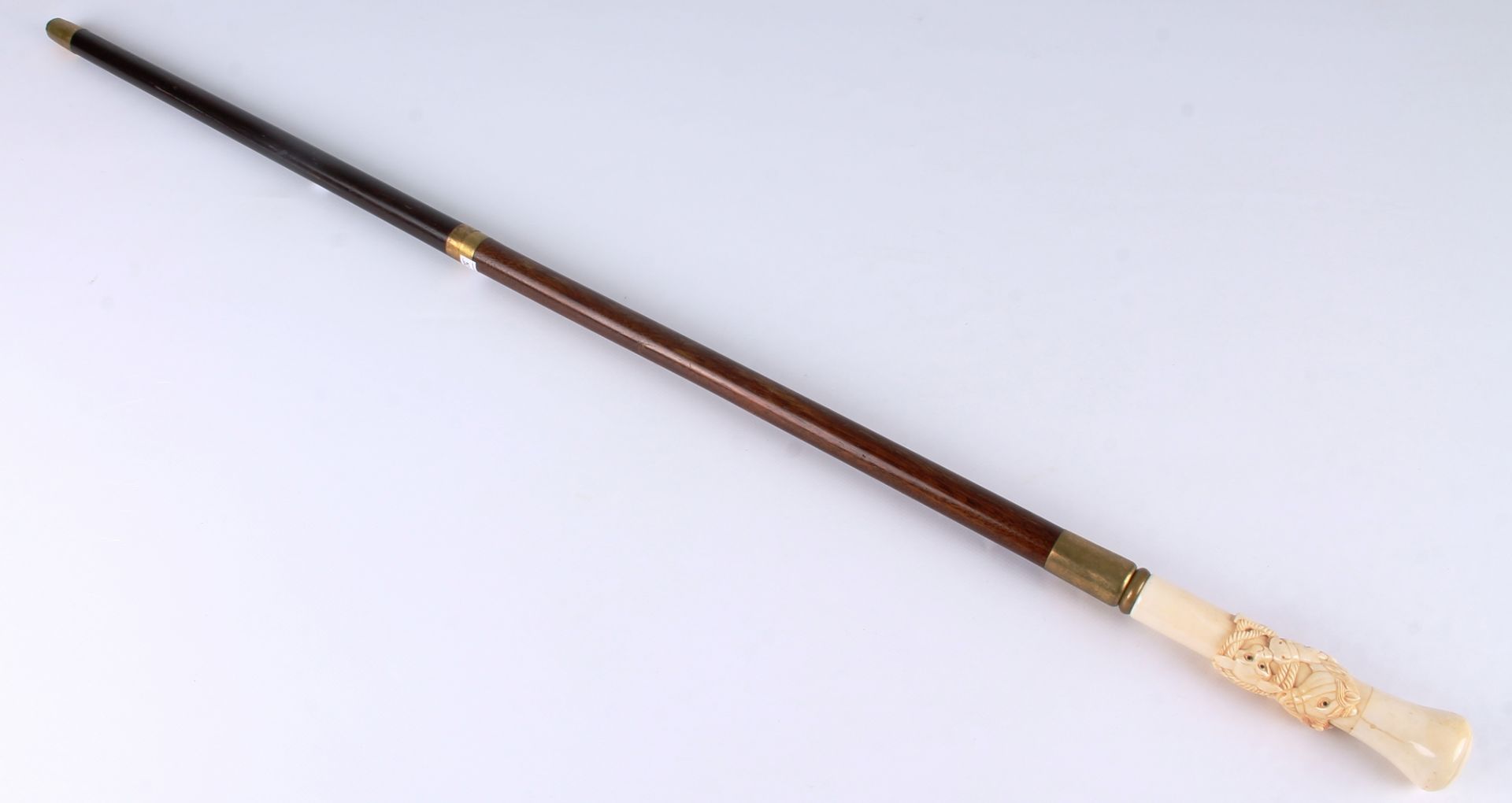 Spazierstock mit Elfenbeingriff mit Pferden, 19. Jahrhundert, walking cane ivory 19th century, - Image 3 of 5