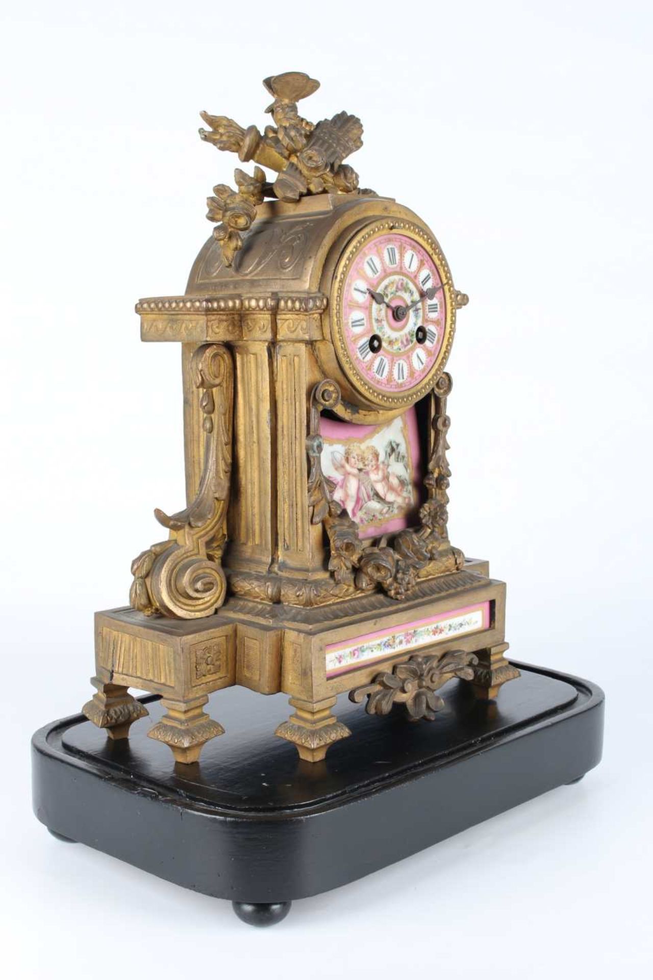 Französische Kaminuhr mit Porzellaneinlagen, 19. Jahrhundert, french mantel clock 19th century, - Image 3 of 8