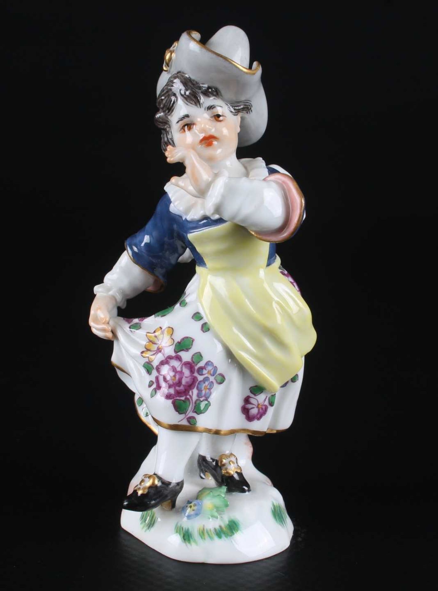 Meissen Verkleidete Amorette als Dame, disguised cupid as lady,