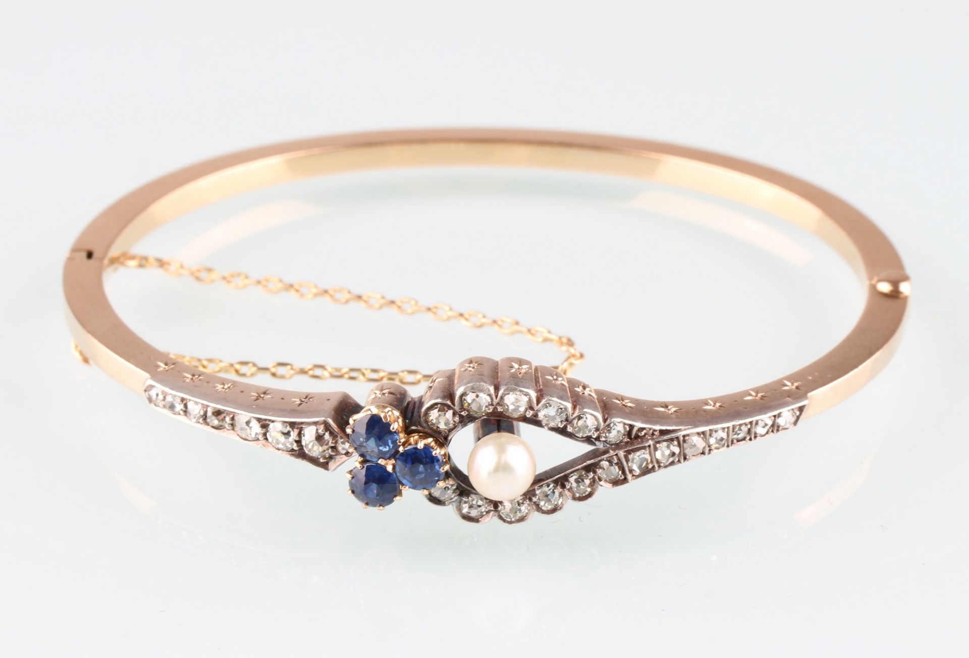 Art Deco 750 Gold Armreif mit Diamanten, Saphiren und Perle, gold bracelet diamonds sapphire pearl,