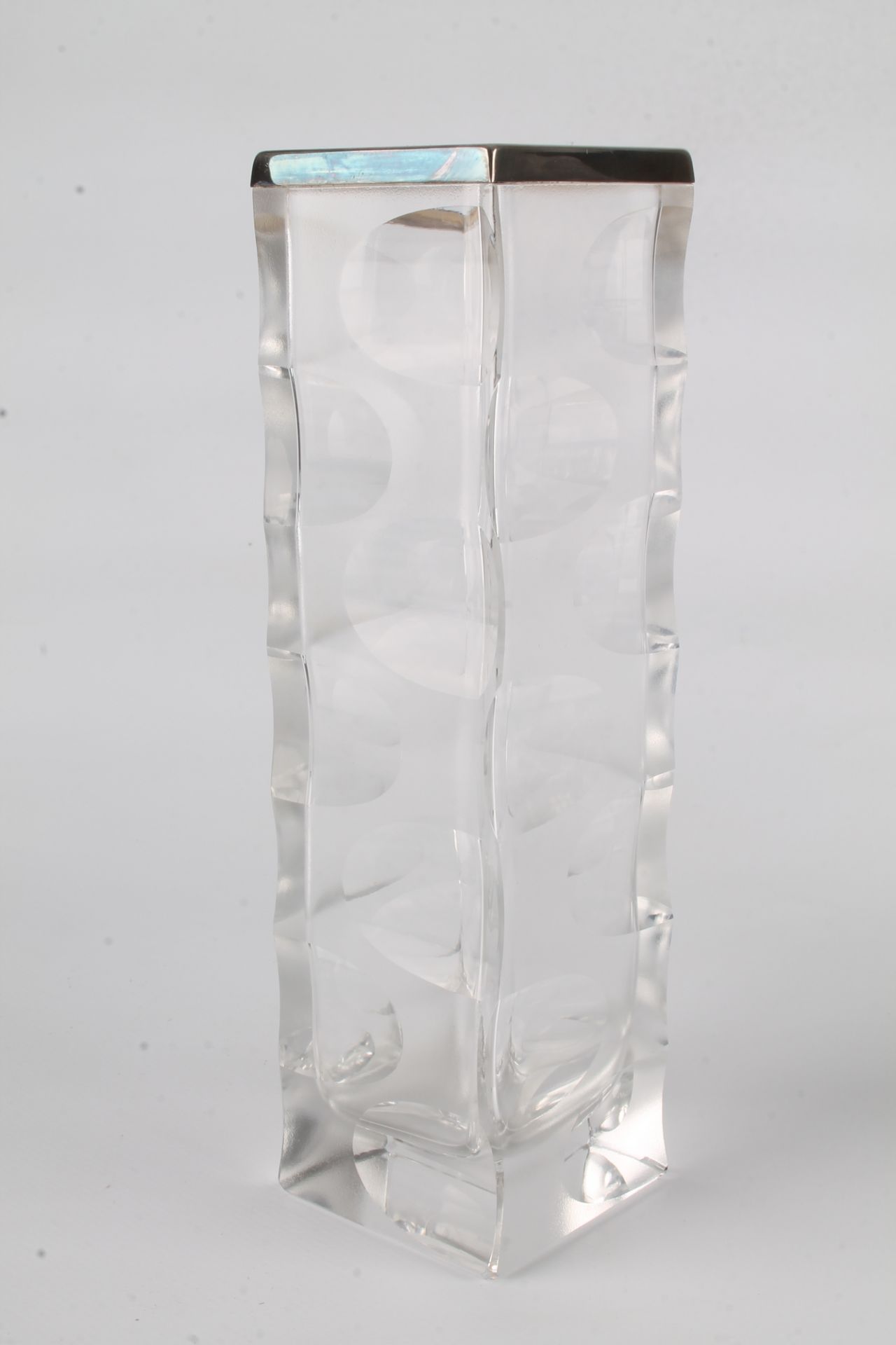 3 Kristallvasen mit Silbermontierung, 3 crystal vases with silver mounting, - Image 2 of 8