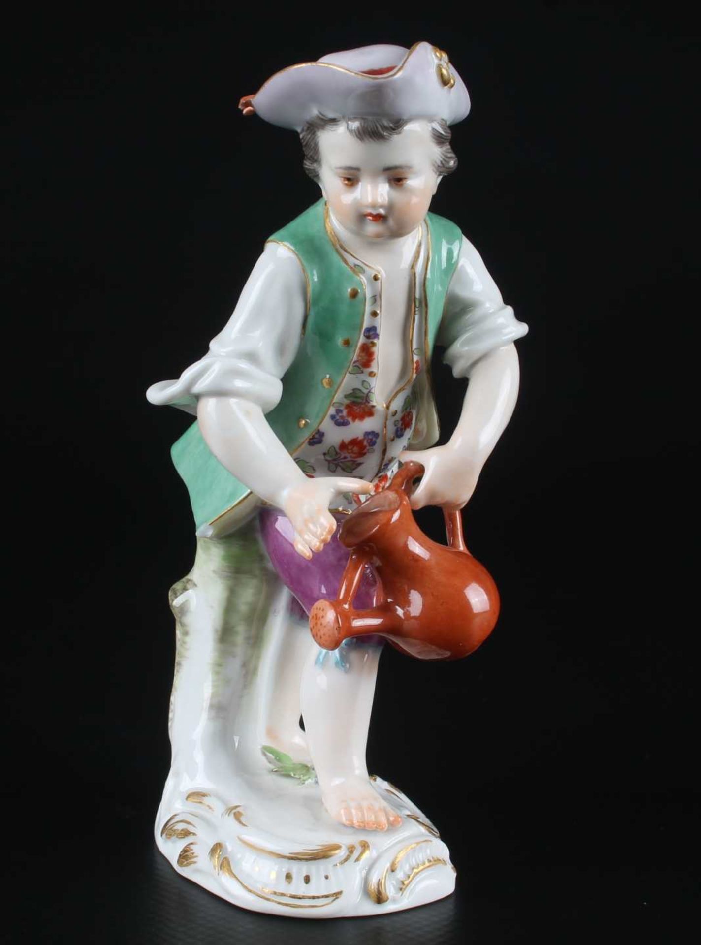 Meissen Gärtnerkind mit Gießkanne, gardeners child with watering can,