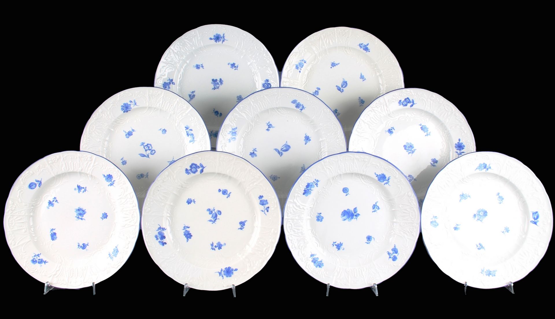 Meissen - 9 Speiseteller blaue Streublümchen Dulong Relief, 9 dining plates,
