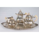 Silber Kaffee- und Teeservice, 18./19. Jahrhundert, silver coffee and teaset 18th/19th century,