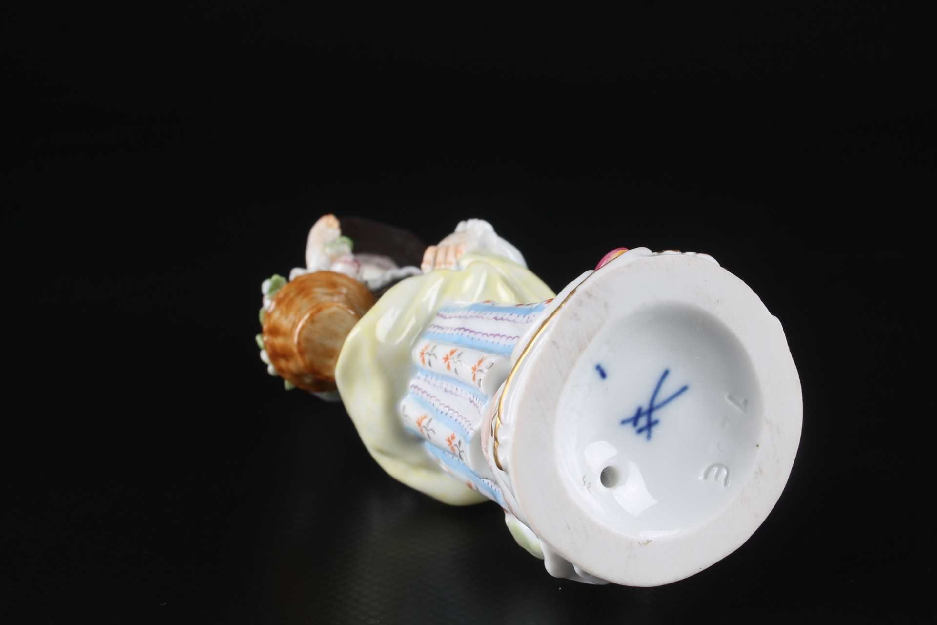 Meissen Gärtnerkind Mädchen mit Blumenkorb, gardeners child with flowerbasket, - Image 6 of 6