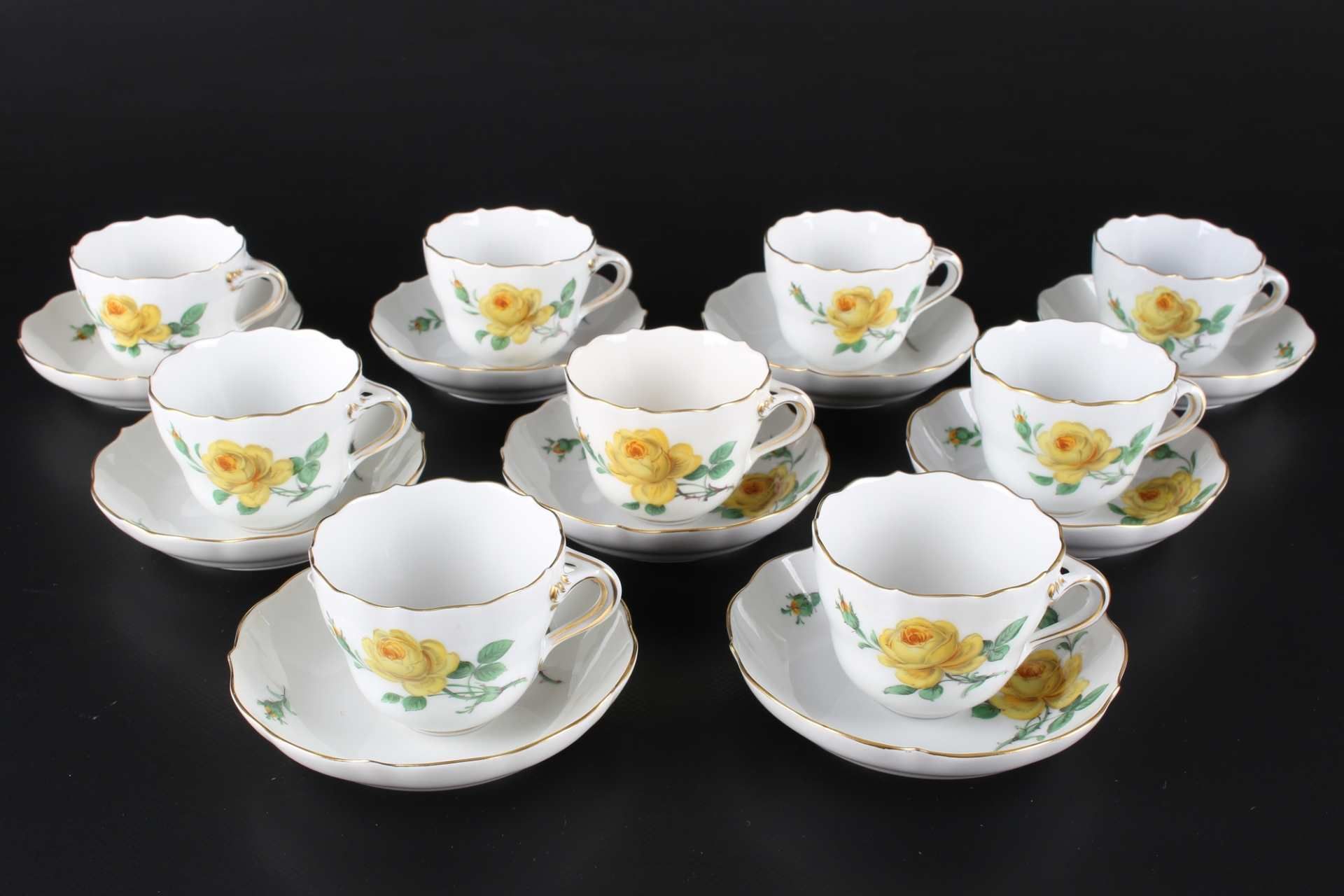 Meissen Gelbe Rose 9 Mokkatassen, 9 mocha coffee cups,