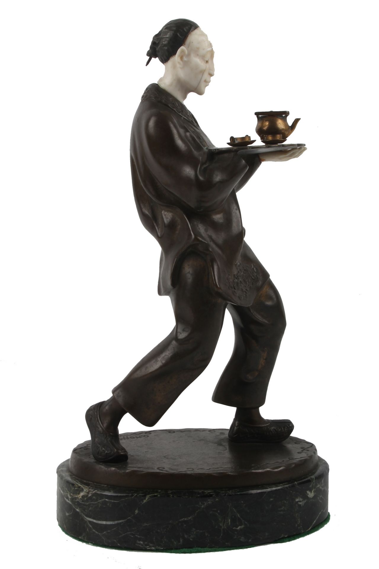 Otto Hoffmann (1885-1915) Bronze Chinese mit Teetablett, bronze chinese with tea tray, - Image 3 of 6