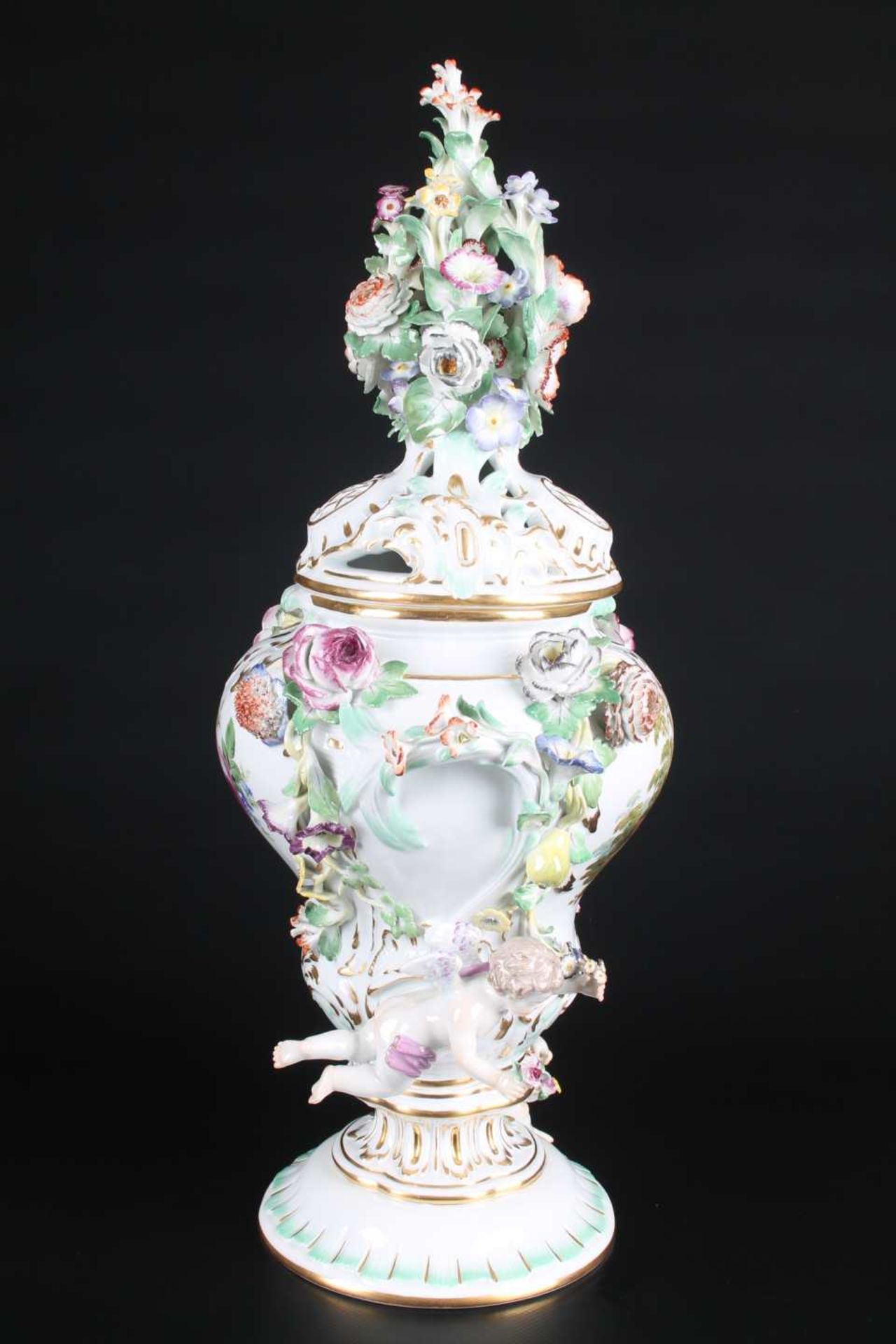 Meissen Potpourri Vase mit Putten, porcelain potpourri vase with cherubs, - Image 11 of 12
