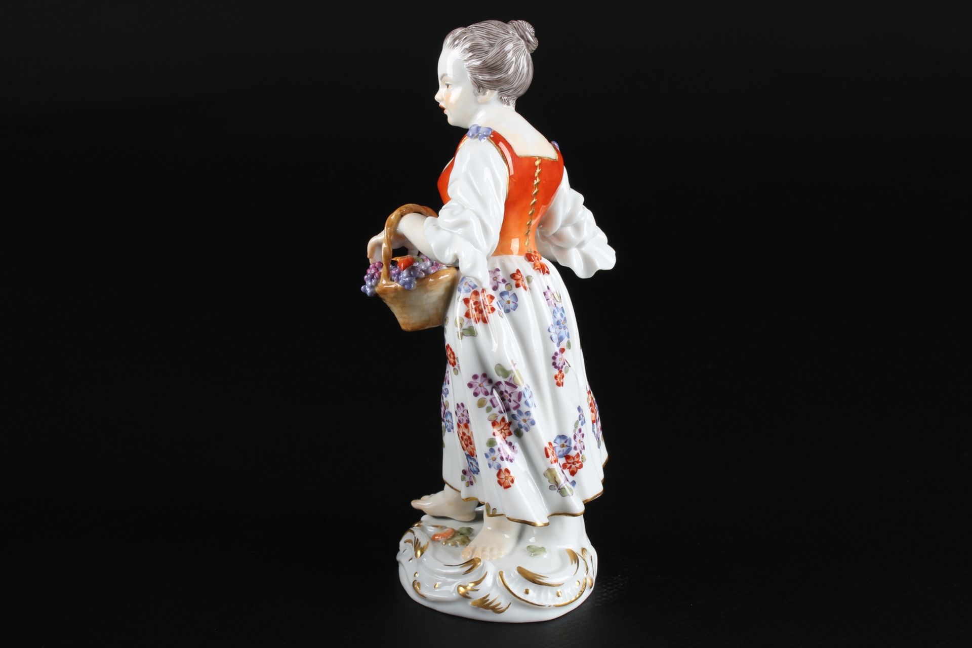 Meissen Gärtnerkind mit Weintrauben, gardeners child with winegrapes basket, - Image 3 of 6