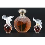 Lalique 3 Parfumflakons - Nina Ricci L'Air du Temps und Nina, crystal parfume flacons,