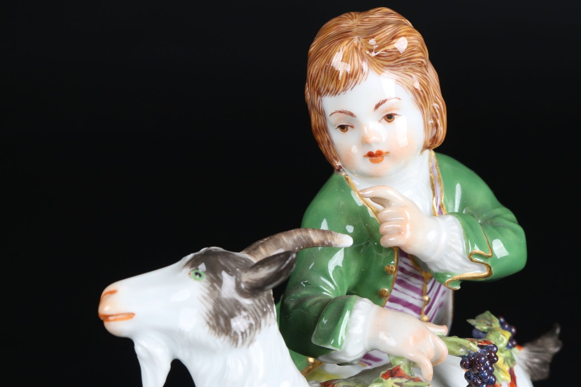 Meissen Knabe mit Ziege, boy with goat, - Image 4 of 5