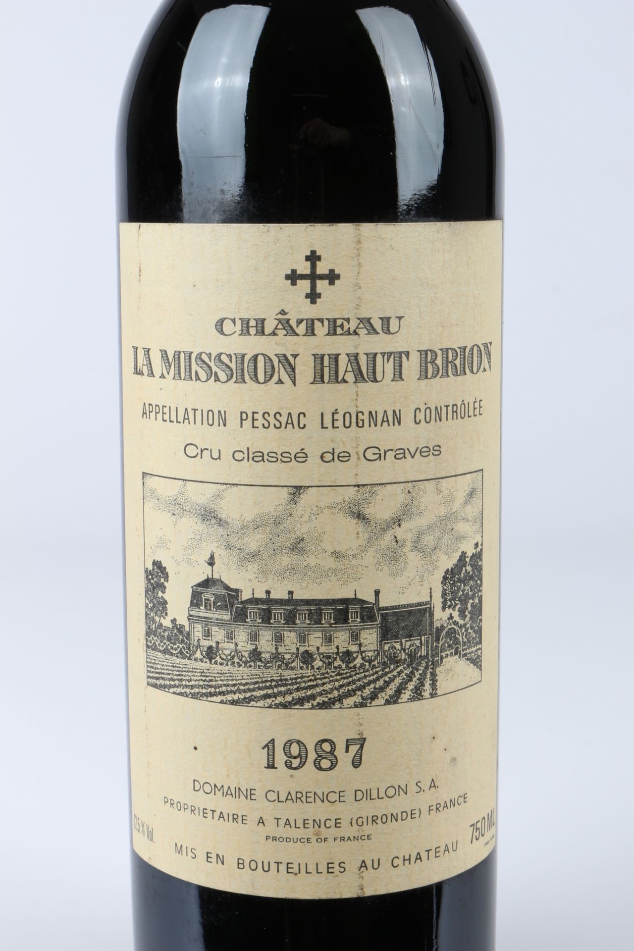 1987 Chateau La Mission Haut-Brion Pessac-Leognan, - Image 2 of 4