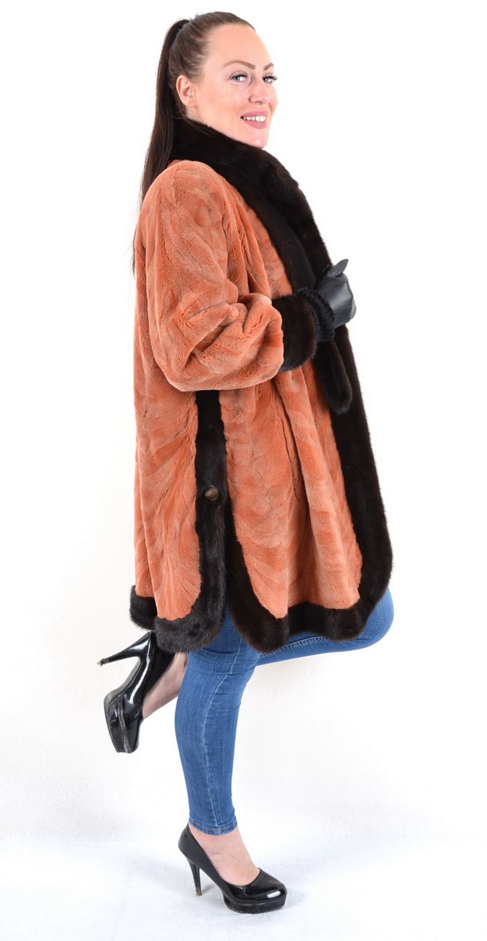 Nerzjacke Lachs farbig mit dunkel braunen Nerz Gr.46/48, mink jacket salmon colored with dark brown - Image 4 of 10