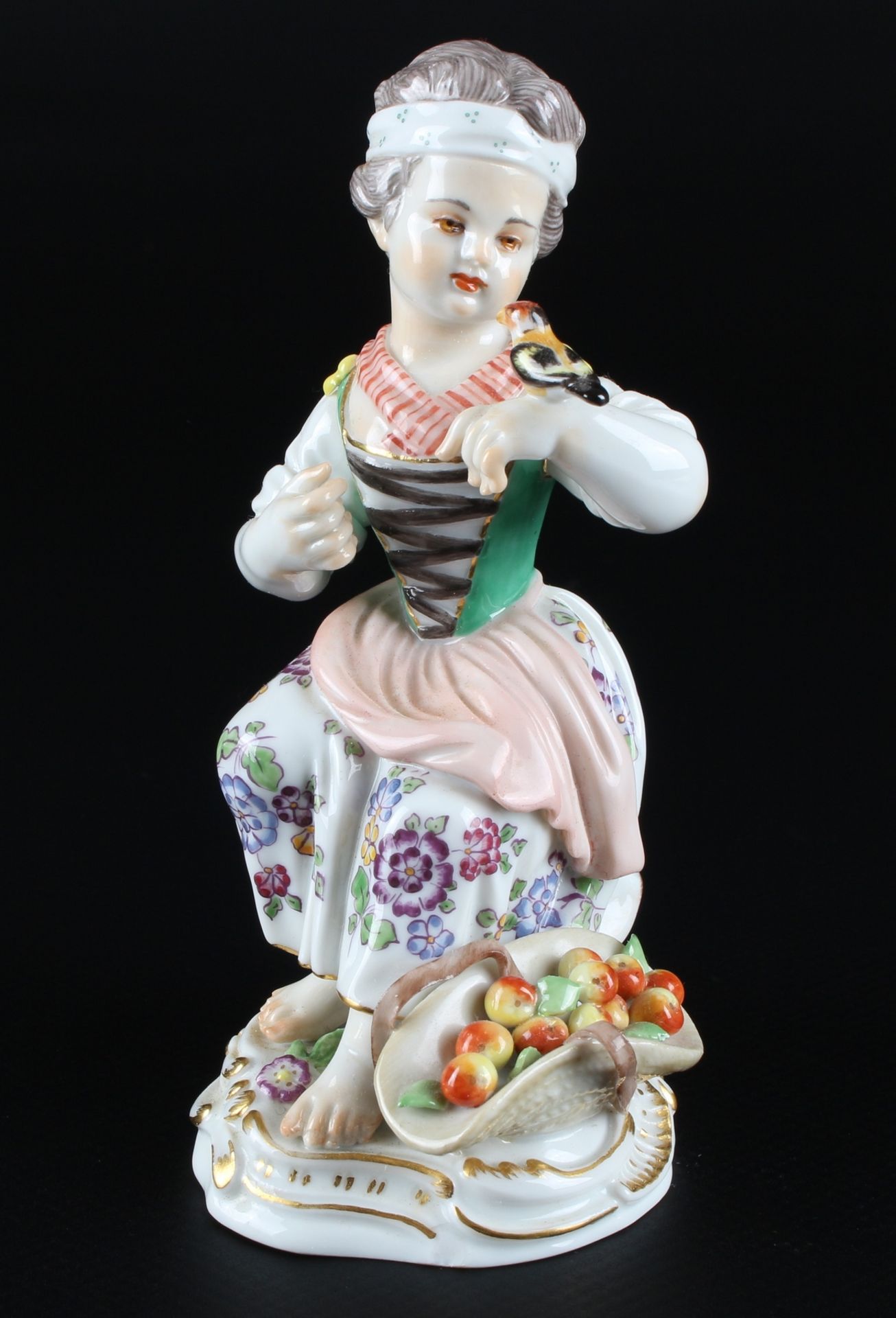 Meissen Gärtnerkind mit Vogel, gardeners child with bird,