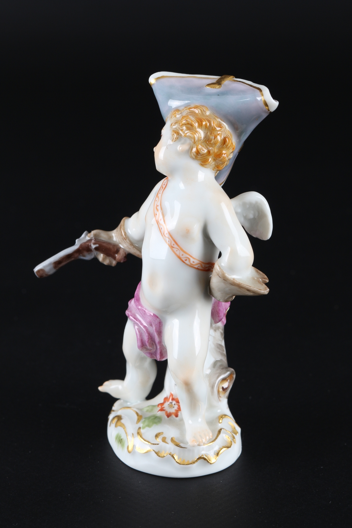 Meissen Verkleidete Amorette mit Pistole, disguised cupid with pistole, - Image 2 of 5