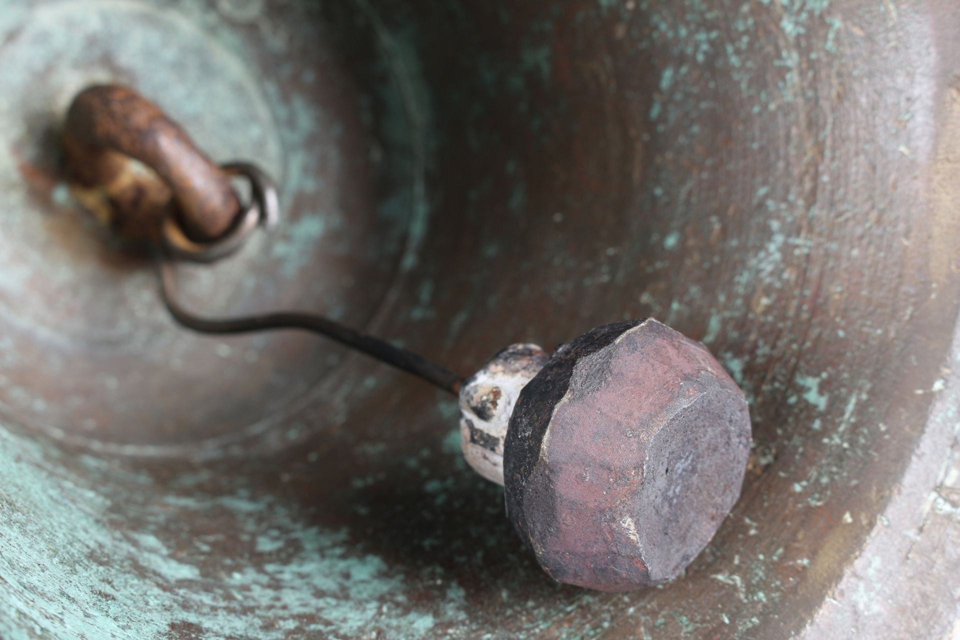 Historische Bronze Glocke, historic bronze bell, - Image 5 of 6