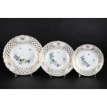 Meissen Indische Fels-, Blumen- und Vogelmalerei 3 Teller, cutwork plates,