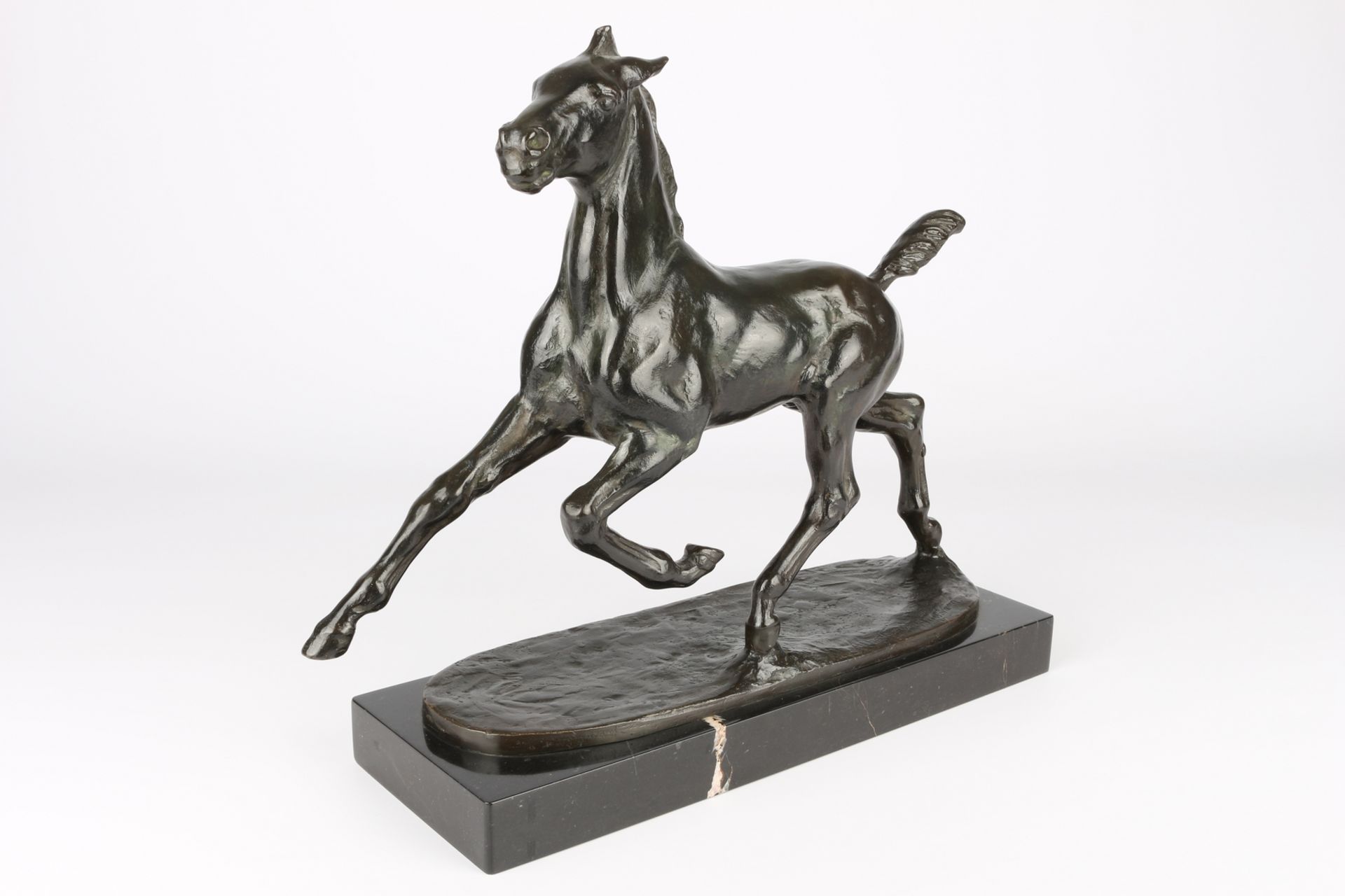 Albert Hinrich Hussmann (1874-1946) Bronze Trabendes Fohlen, galoping horse, - Image 2 of 6