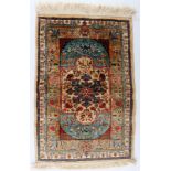 Kleiner Seidenteppich, silk carpet,