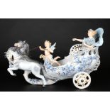 Große Porzellankutsche "L 48 cm", large porcelain carriage,