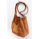 MCM Heritage Line Drawstring Beuteltasche, leather bag,