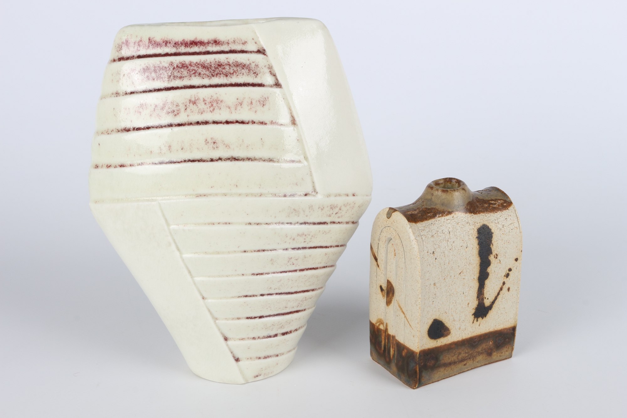 4 Künstlerkeramiken u.a. Gerburg Karthusen und Horst Kerstan, pottery art, - Image 2 of 4
