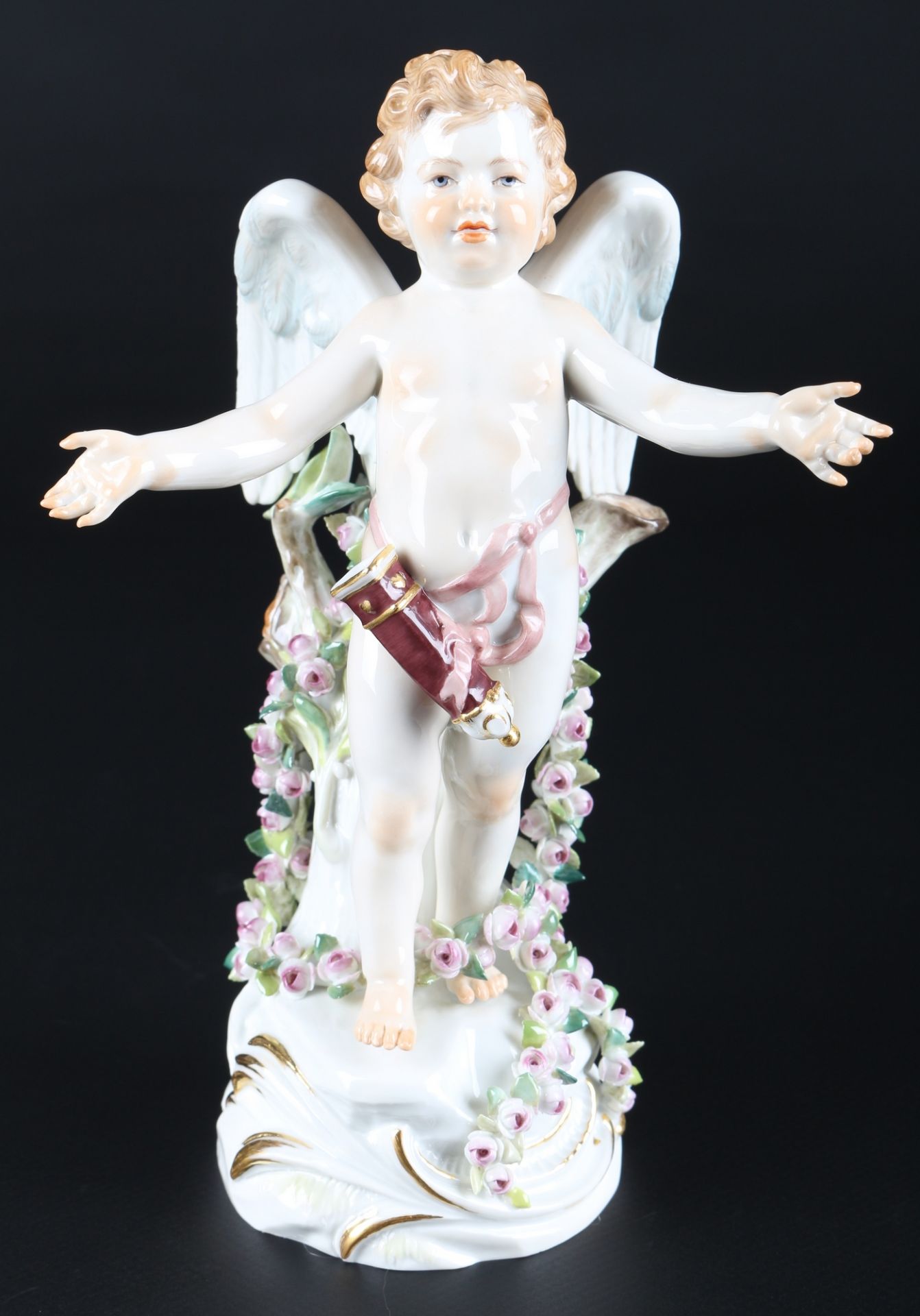 Meissen befreiter Amor, porcelain figure cherub,