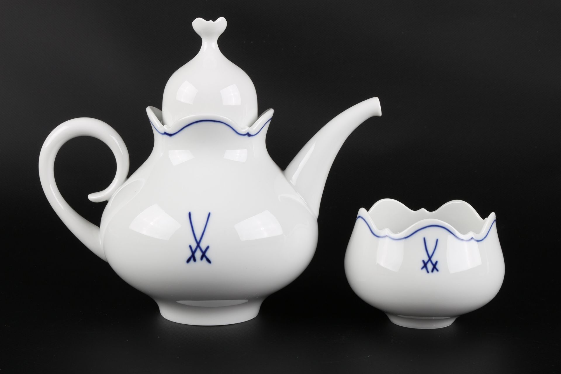 Meissen Blauer Faden & gekreuzte Schwerter Tee Set, tea set, - Image 2 of 4