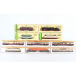 Konvolut Loks und Waggons Spur-N Minitrix und Arnold, model railroad,