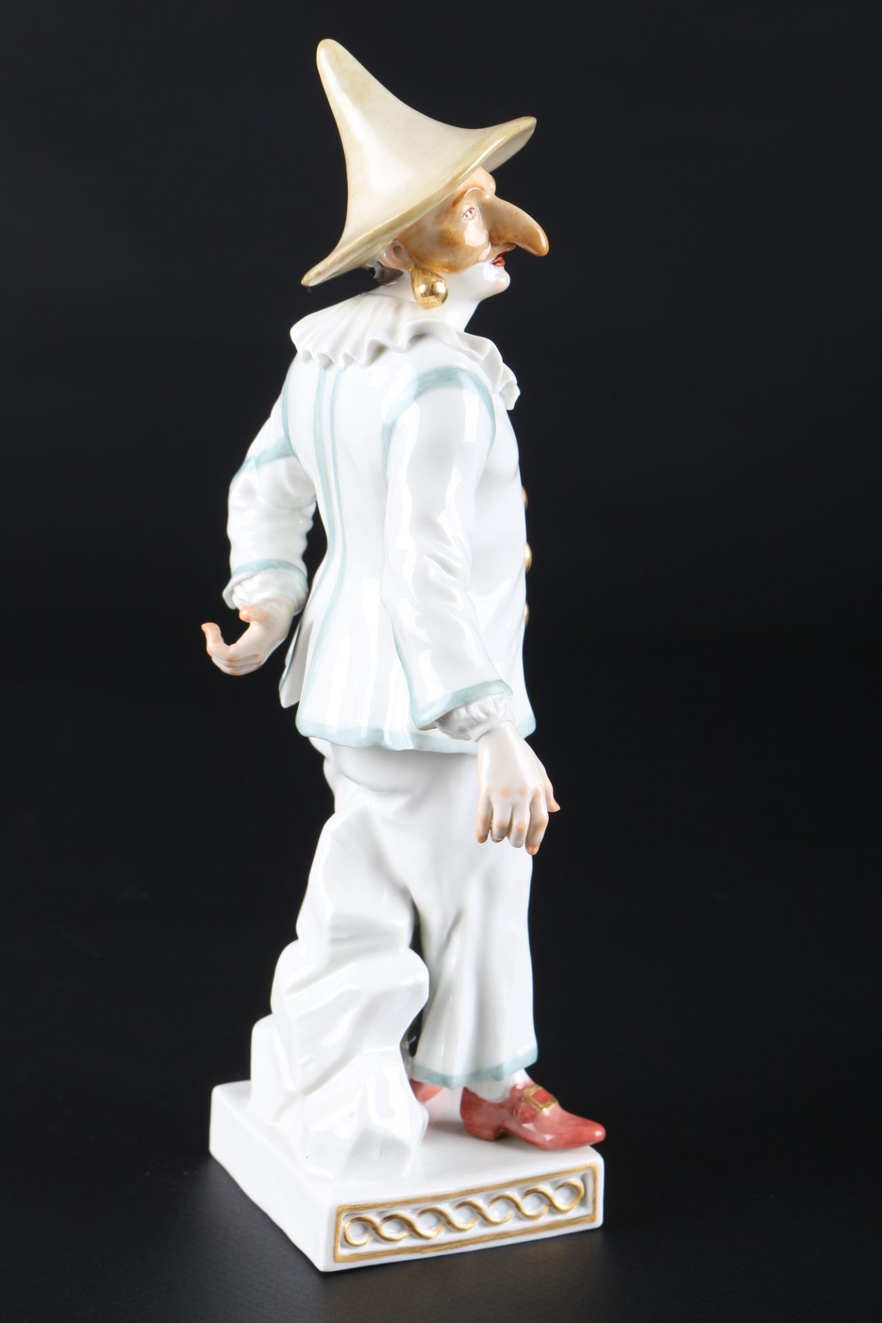 Meissen Pagliaccio aus der Commedia dell'Arte, porcelain figure, - Bild 4 aus 5