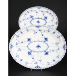 Royal Copenhagen Musselmalet Vollspitze 2 Beilagenplatten, 2 large dishes,