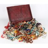 Umfangreiches Schmuckkonvolut ca. 6,4 kg, design and fashion jewelry lot,